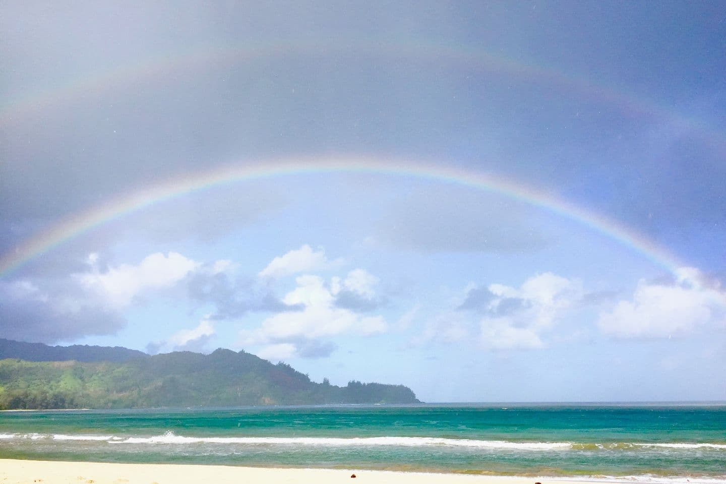 ハナレイビーチ虹